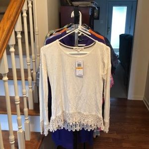 Jolt Blouse In White Size S NWT